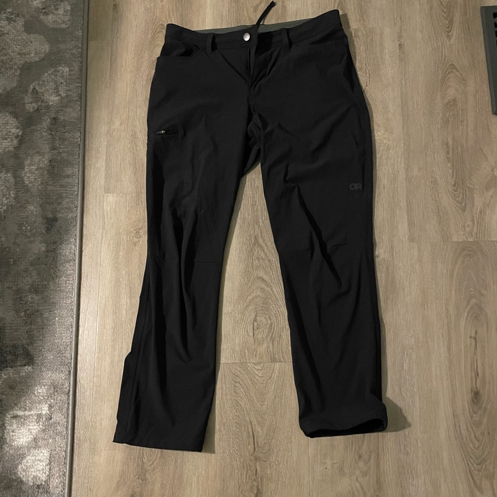 NWT- Outdoor research Mens hiking pants, black.